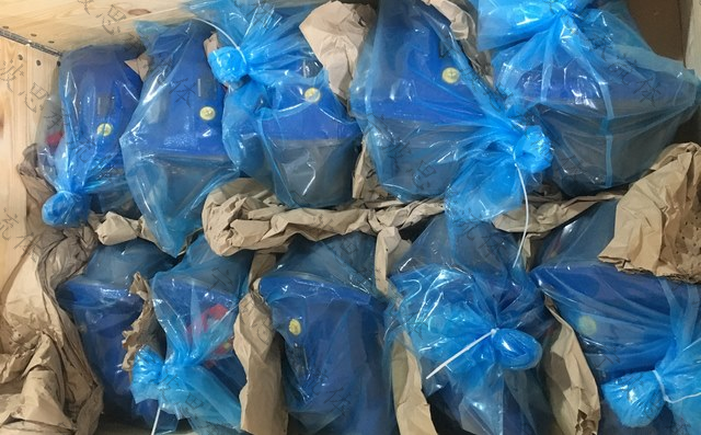 如何排除力士樂(lè)液壓齒輪泵吸不上油？